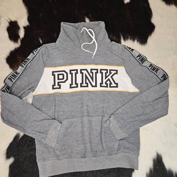 PINK Victoria's Secret Gray Sweater with White and Yellow Accents - Picture 1 of 2